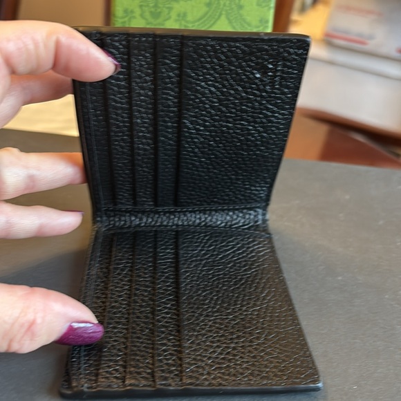NWOT Gucci wallet - Picture 7 of 8